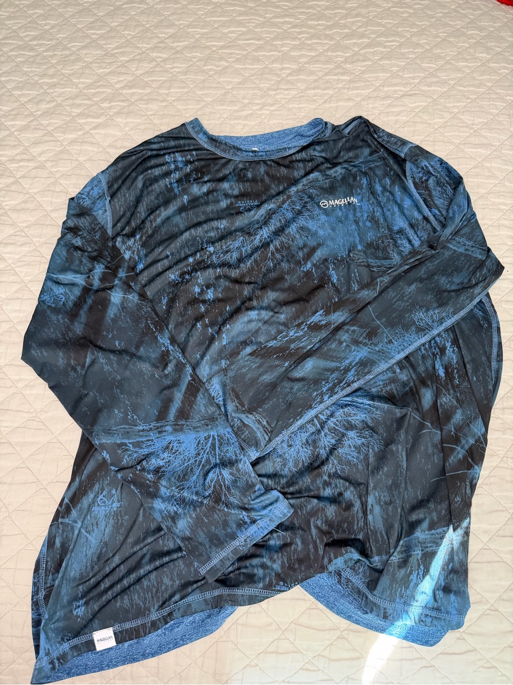 Magellan Outdoors Men’s Long-Sleeve Black and Blue Performance Tee